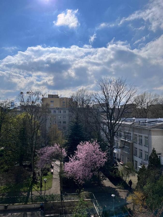 Apartment In The Old Town - Stare Miasto , Wi-Fi - By Hik Apartments وارسو المظهر الخارجي الصورة