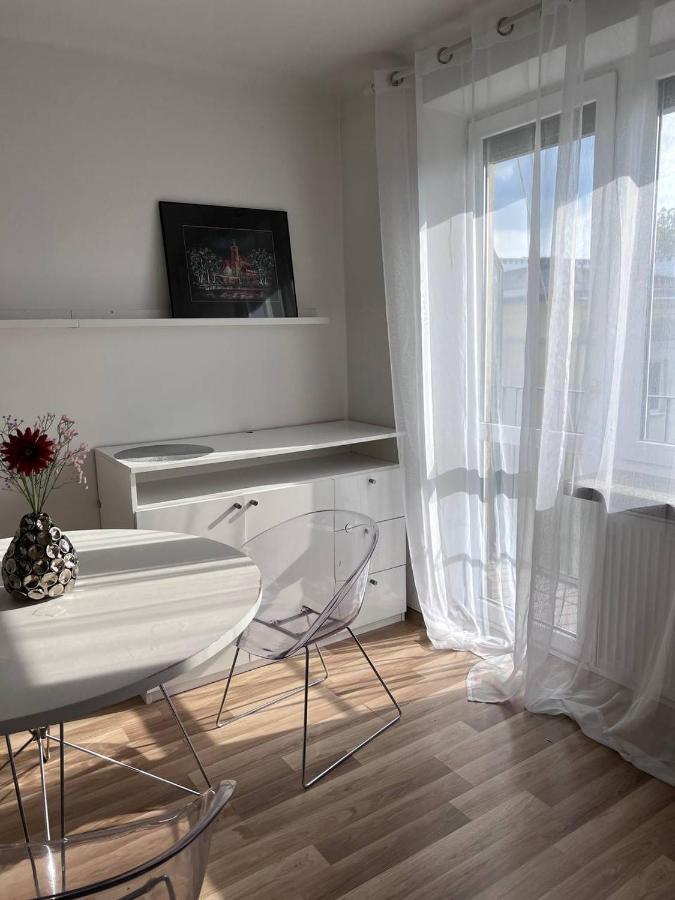 Apartment In The Old Town - Stare Miasto , Wi-Fi - By Hik Apartments وارسو المظهر الخارجي الصورة